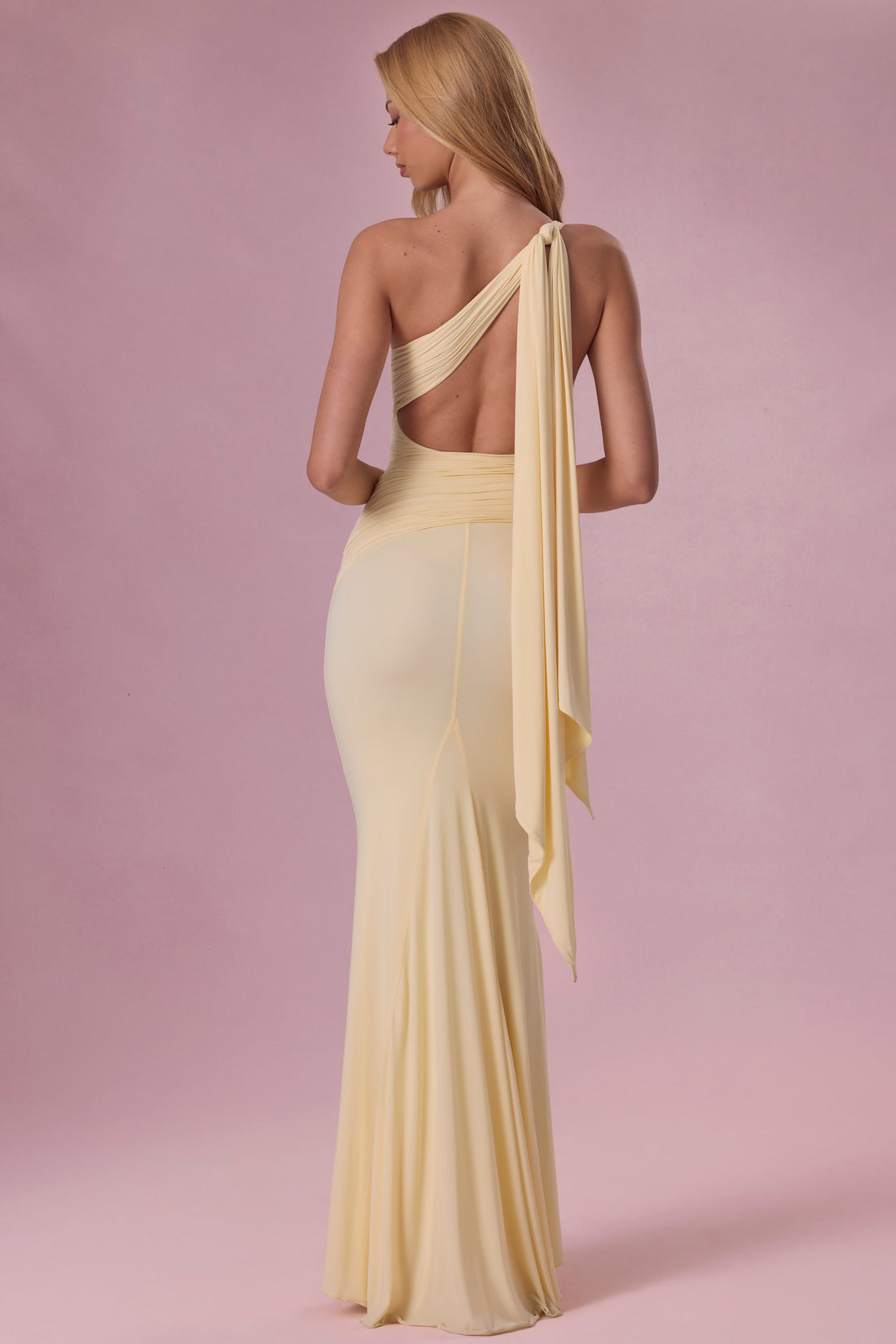 Backless Dresses