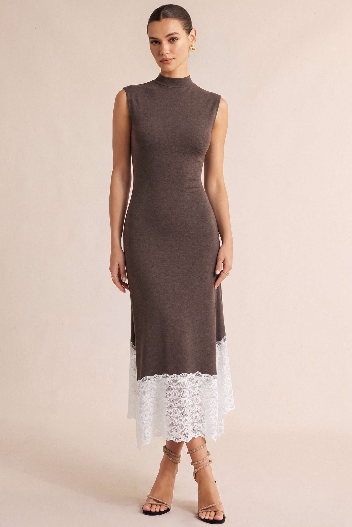 Lace Trim Patchwork Mock Neck Sleeveless Maxi Dress