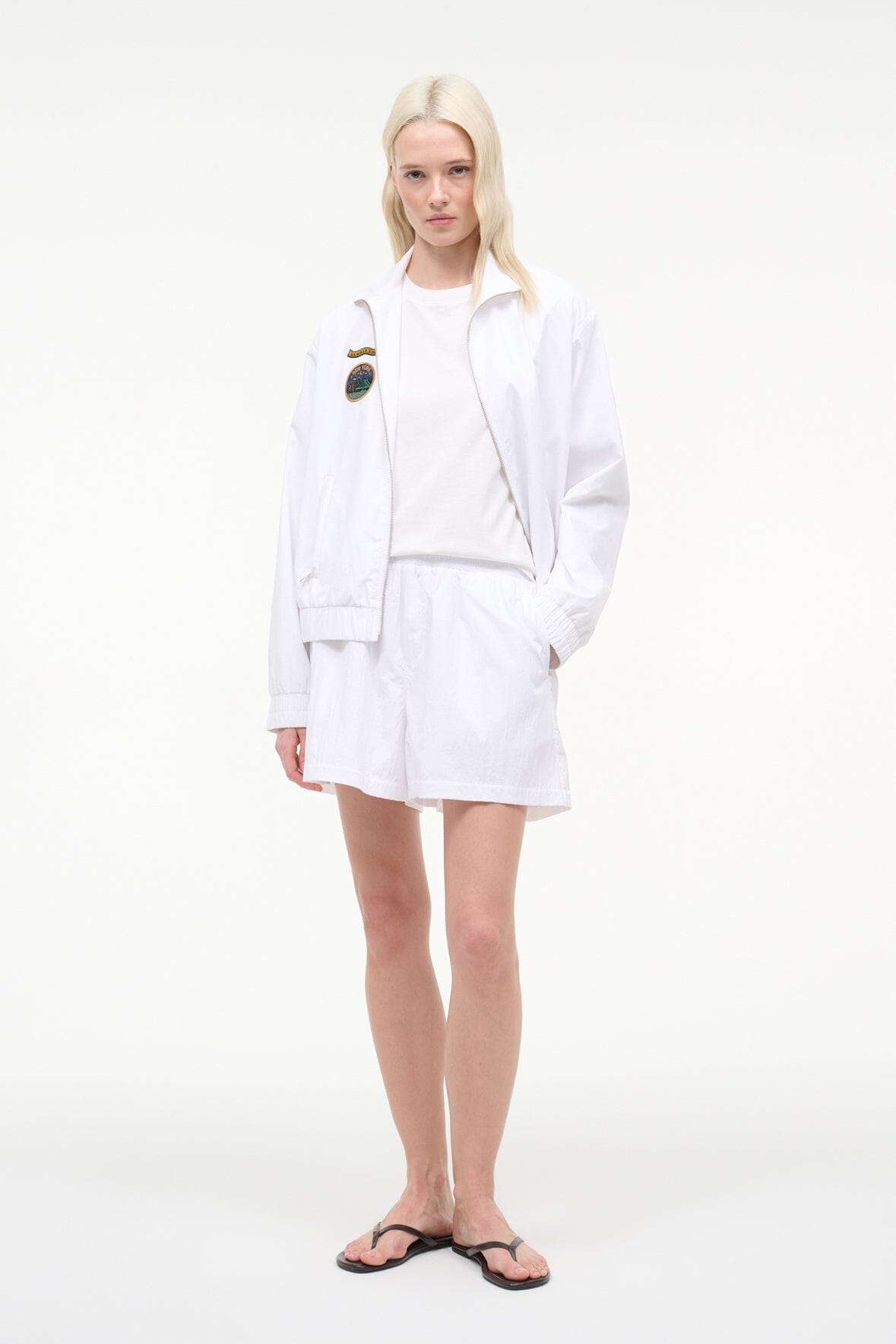 Arrival Short | White