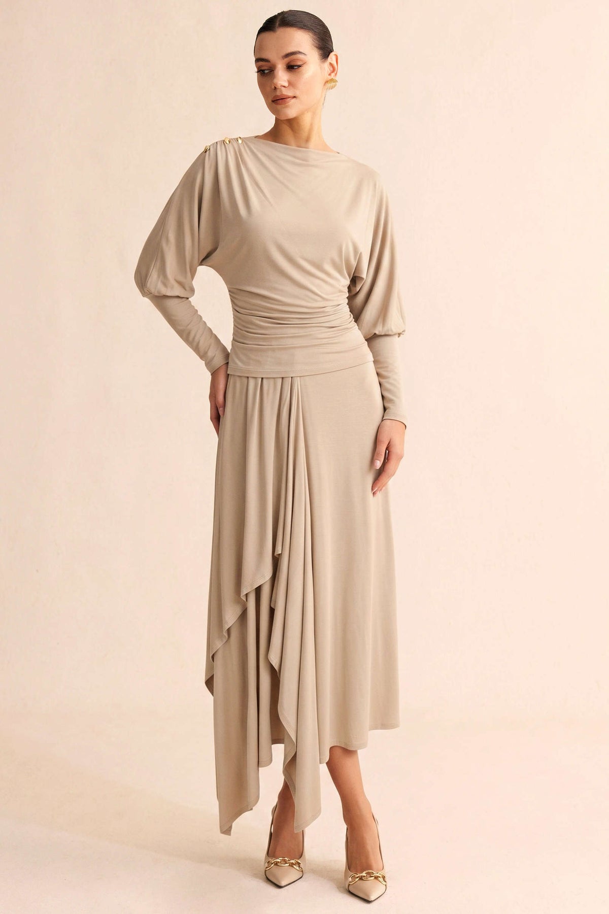 Solid Asymmetrical Ruched Skirt