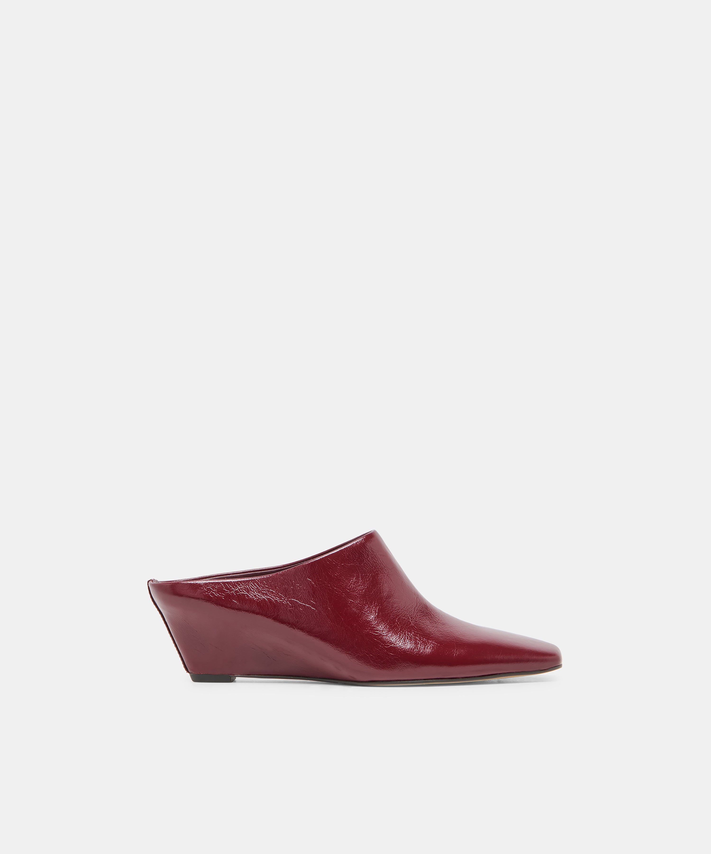 HILAH MULES OXBLOOD CRINKLE PATENT